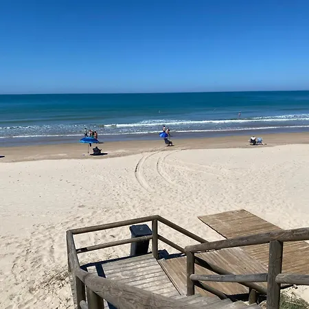 A Pie De Playa Apartment